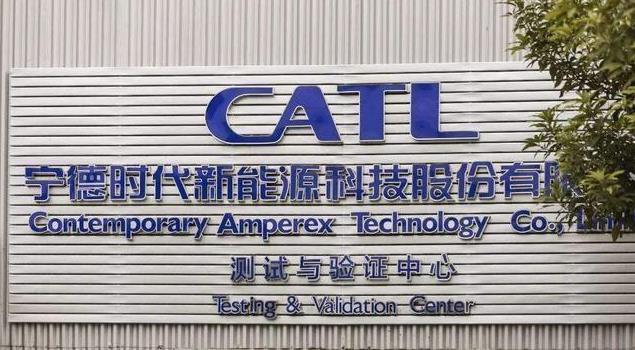 宁德时代已经迷倒了汽车巨头奔驰和日产