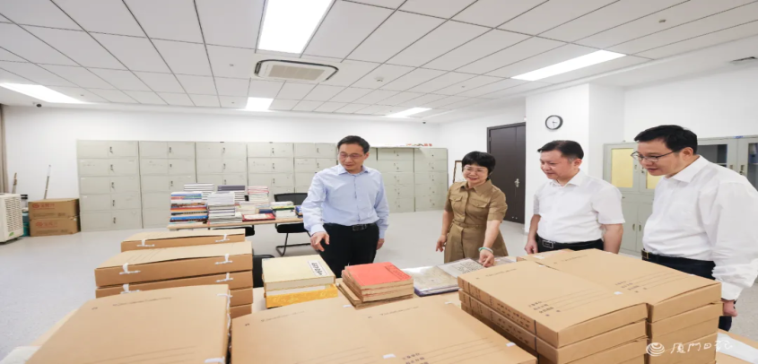 崔永辉调研档案和供应链人工智能应用平台建设工作